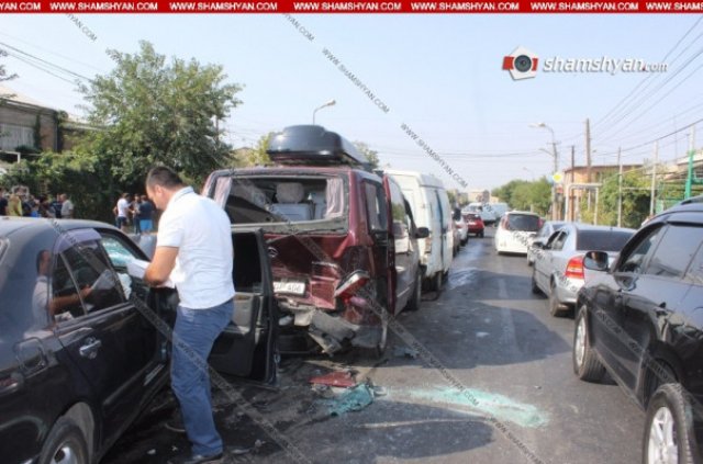 Խոշոր ու շղթայական ավտովթար Երևանում. բախվել են 2 Mercedes-ները, «Գազպրոմ Արմենիա» ընկերության Газель-ը, Opel-ն ու Toyota-ն. կան վիրավորներ