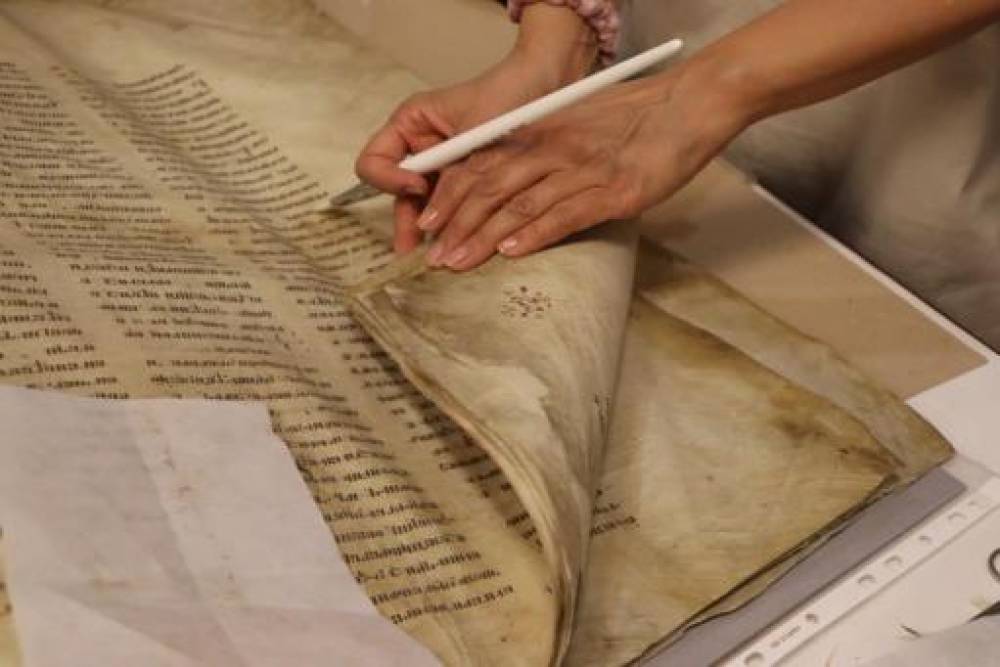 Մաշտոցյան Մատենադարանում պահվող ամենամեծ ձեռագիրը, 710 տարի այն պահվել է Մշո Առաքելոց վանքում