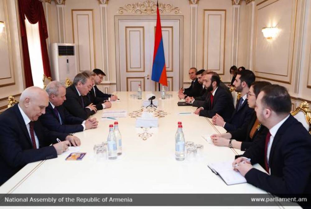 Արարատ Միրզոյանն և Լեոնիդ Կալաշնիկովն ընդգծել են հայ-ռուսական  հարաբերությունների դինամիկ զարգացումը բոլոր ոլորտներում