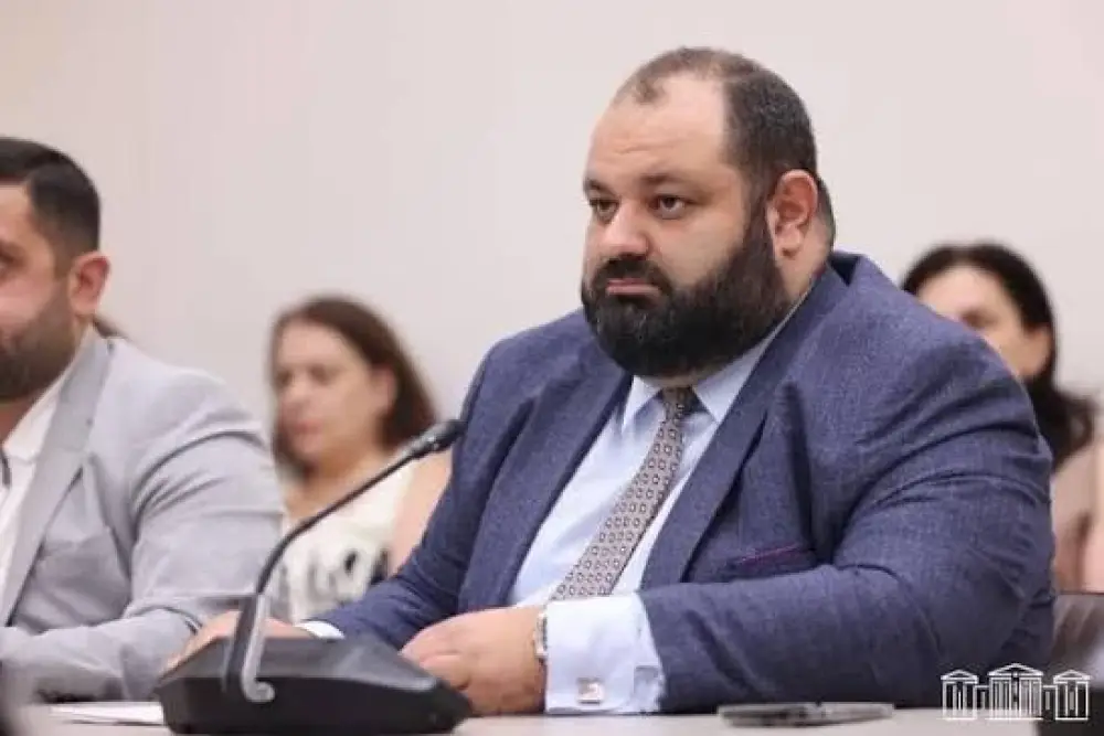 Ով կնշանակվի «Արարատցեմենտ» գործարանի ժամանակավոր կառավարիչ․ «Հրապարակ»