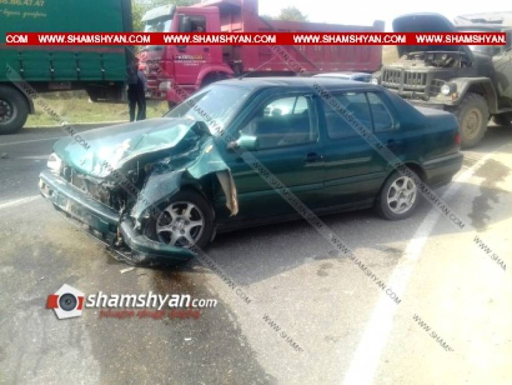 Ավտովթար Տավուշի մարզում. բախվել են Volkswagen Vento-ն Mercedes Sprinter-ը. կան վիրավորներ