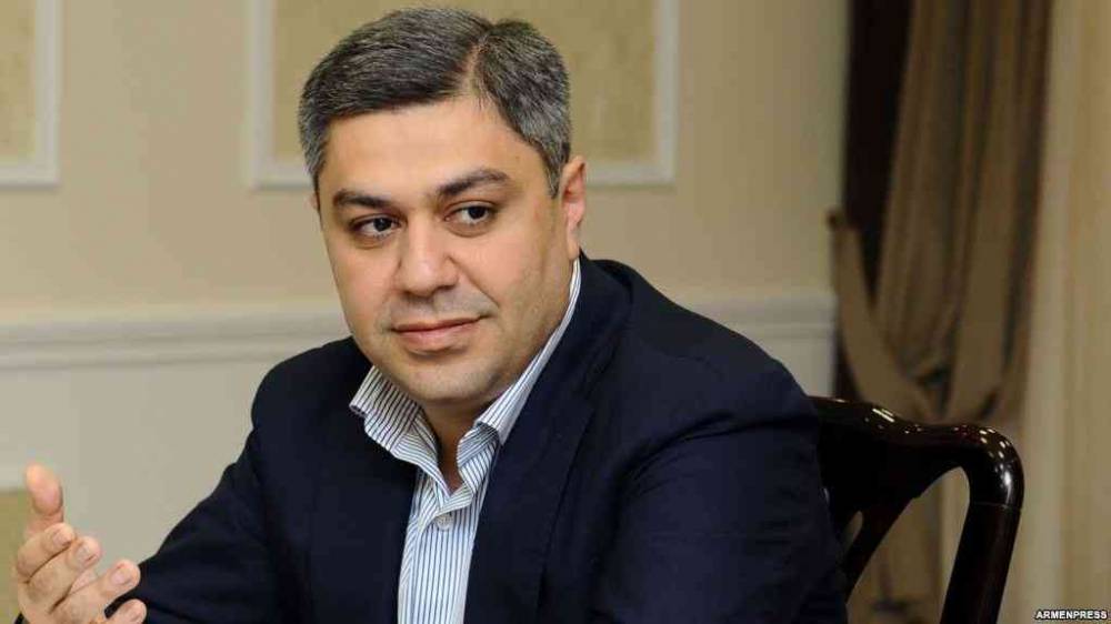 ՀՖՖ-ն ազգային հավաքականի մարզչի փոփոխություն չի նախատեսում. Արթուր Վանեցյան