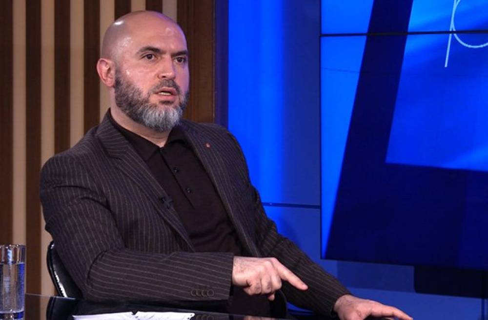 «Անթասիբ ժողովուրդների հետ այդպես են վարվելու, որքան էլ դառն է սա հնչում…». Արմեն Աշոտյան