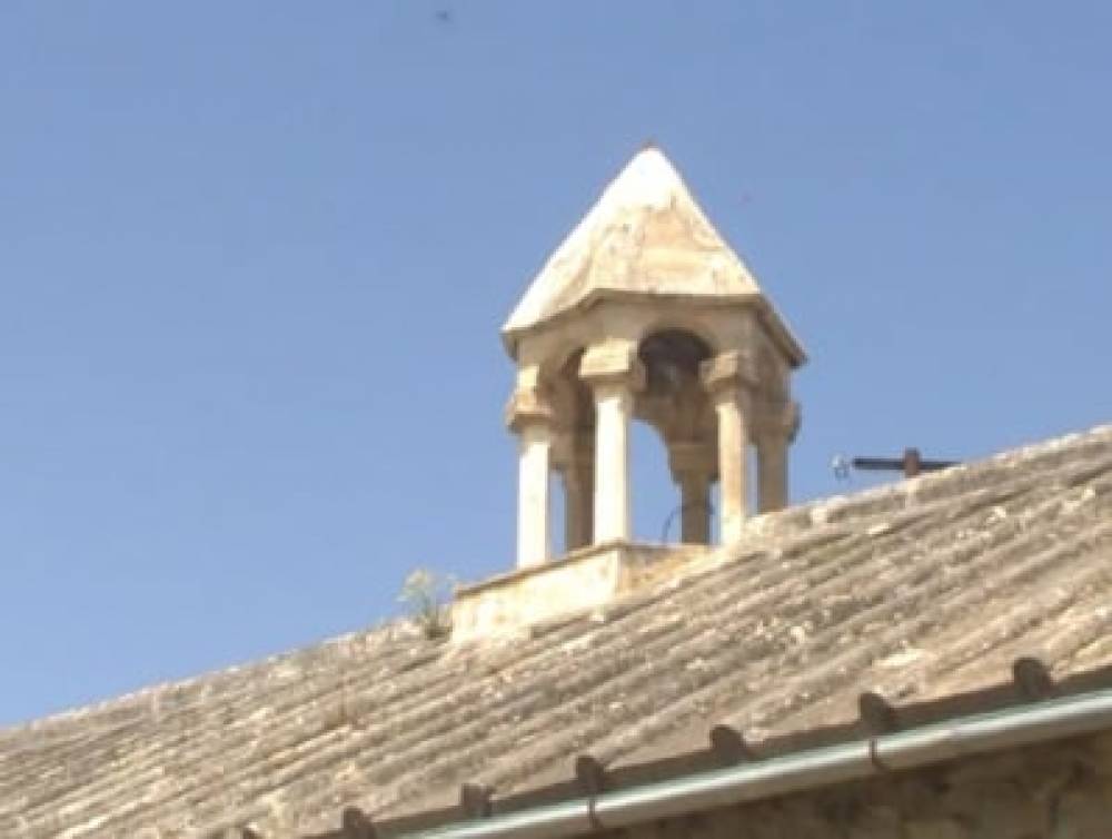 Ադրբեջանը պղծել է Հադրութի եկեղեցին. հանվել է խաչը, ջնջվել հայկական արձանագրությունը