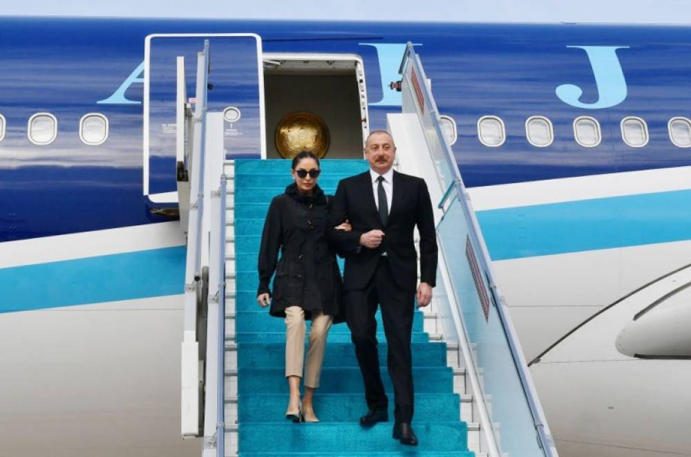 Ալիևը կնոջ՝ Մեհրիբան Ալիևայի հետ Ստամբուլում է