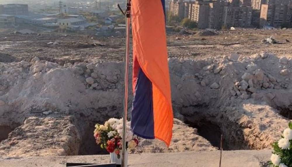 ««Նավսյակի՞»... Թե՞ նախօրոք գիտեցողներն էին ասել, որ փորեն». Ալեքս Թովմասյան