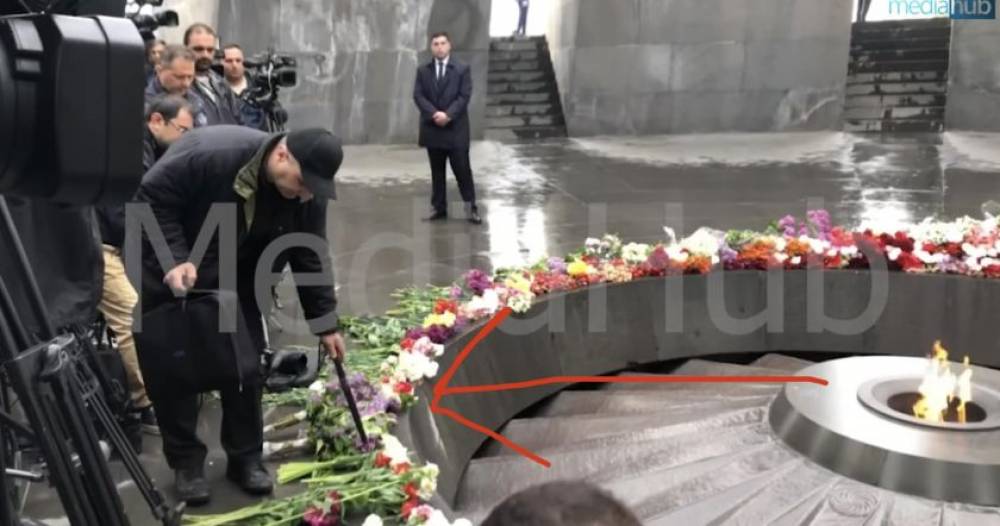 Մարդա մեկն էն աստիճանի ա տակը ք*քել, որ Ծիծեռնակաբերդ գալուց առաջ անգամ ծաղիկներն են ստուգում, որ իբր մեկն իրան վնաս չտա