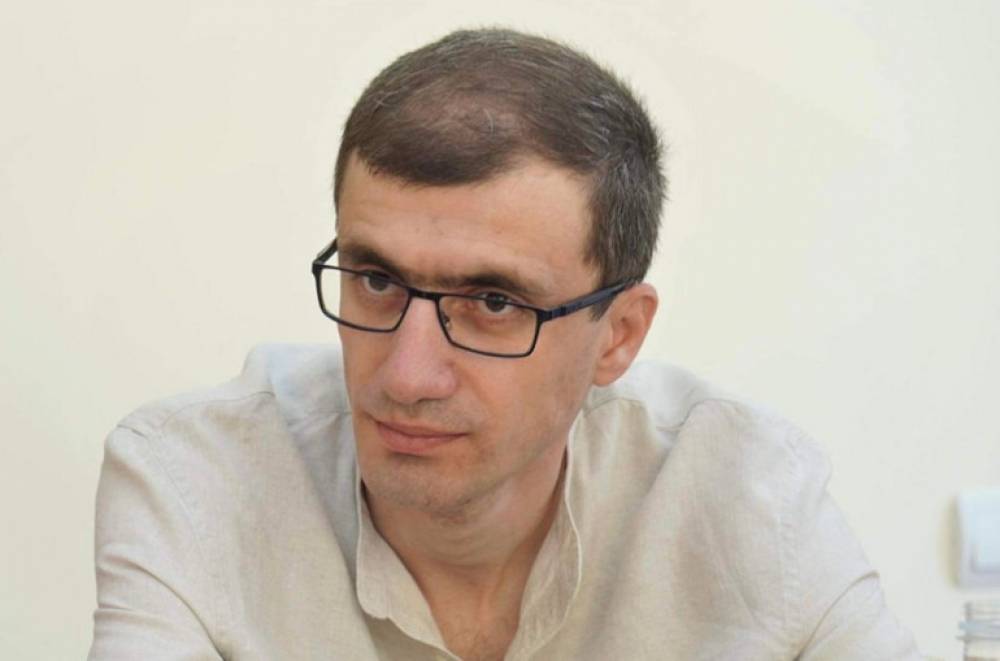 Երևանի քաղաքապետարանը մեկ անձից գնման շրջանակում պայմանագիր է կնքել «Բեգրաունդ Փրոդաքշն» ՍՊԸ հետ՝ ջազ համերգ կազմակերպելու համար. Մեսրոպ Առաքելյան