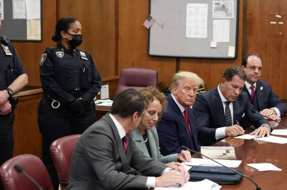 Թրամփն այլևս կալանքի տակ չէ, մեղադրանքի առաջադրումից հետո լքել է դատարանը