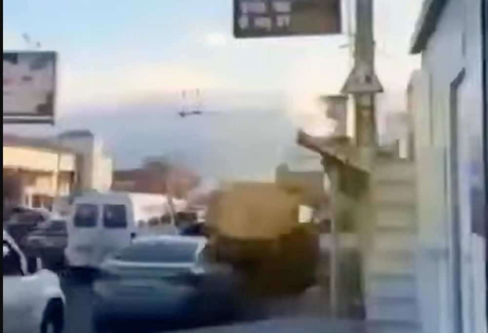 Պայթել է Արշակունյաց պողոտայի արագաչափը (տեսանյութ)