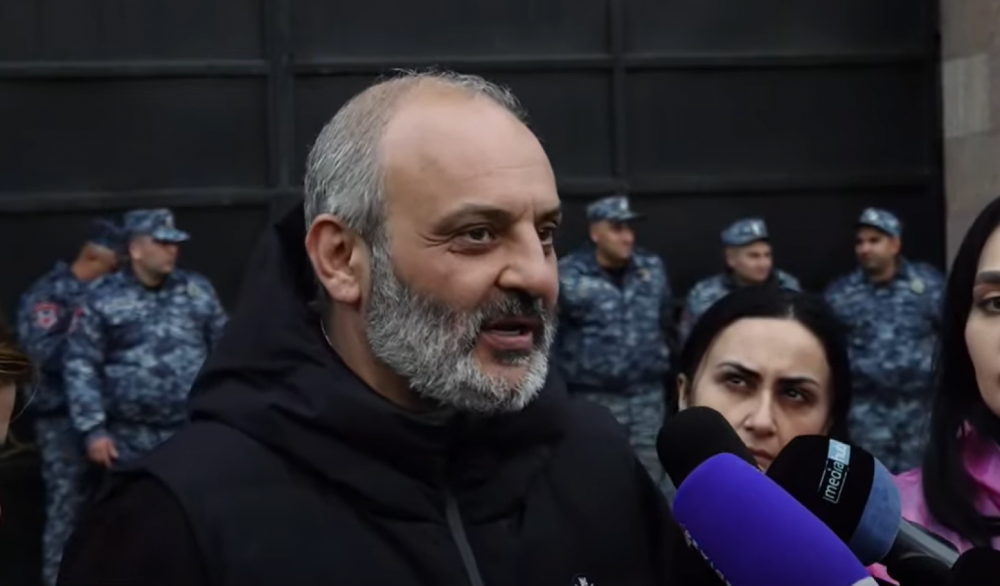 Դավաճանական մի խումբ ուզուրպացրել է ՀՀ-ն և կամակատար հարճի պես կատարում է բոլոր հրահանգները․ Բագրատ Սրբազան