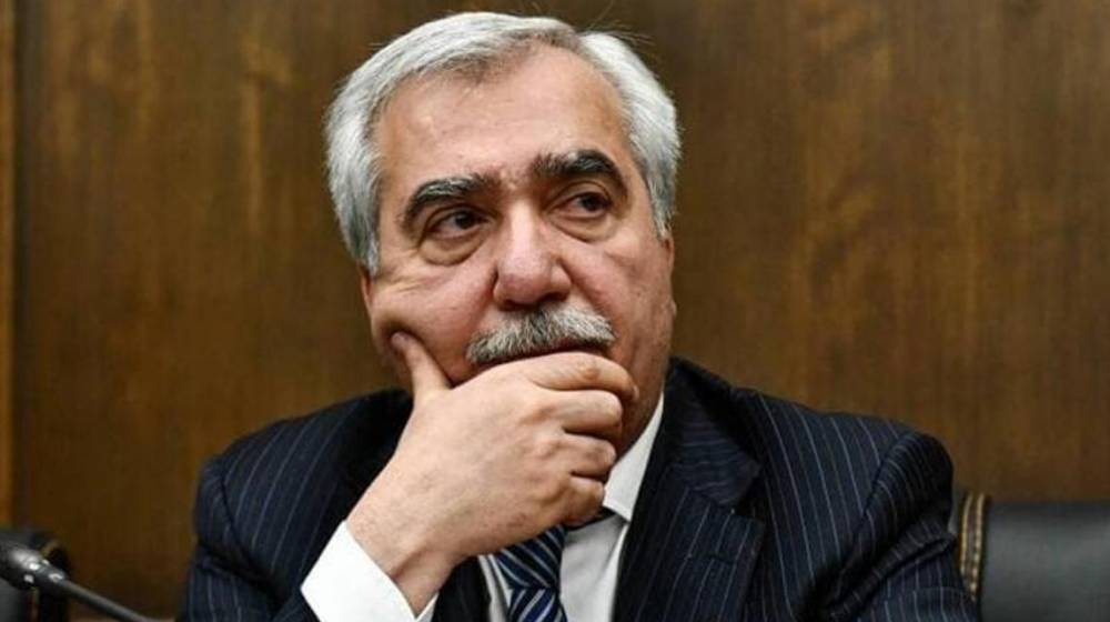 Անդրանիկ Քոչարյանը վախվորած է եւ անհանգստացած. նրա միակ պաշտպանը ՔՊ-ական Արմեն Խաչատրյանն է. «Ժողովուրդ»