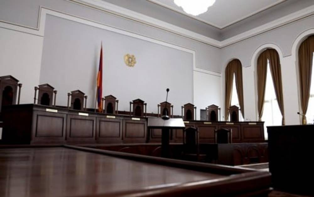 Ի՞նչ է տասն օրից ավելի քննարկում ՍԴ-ն. «Փաստ»
