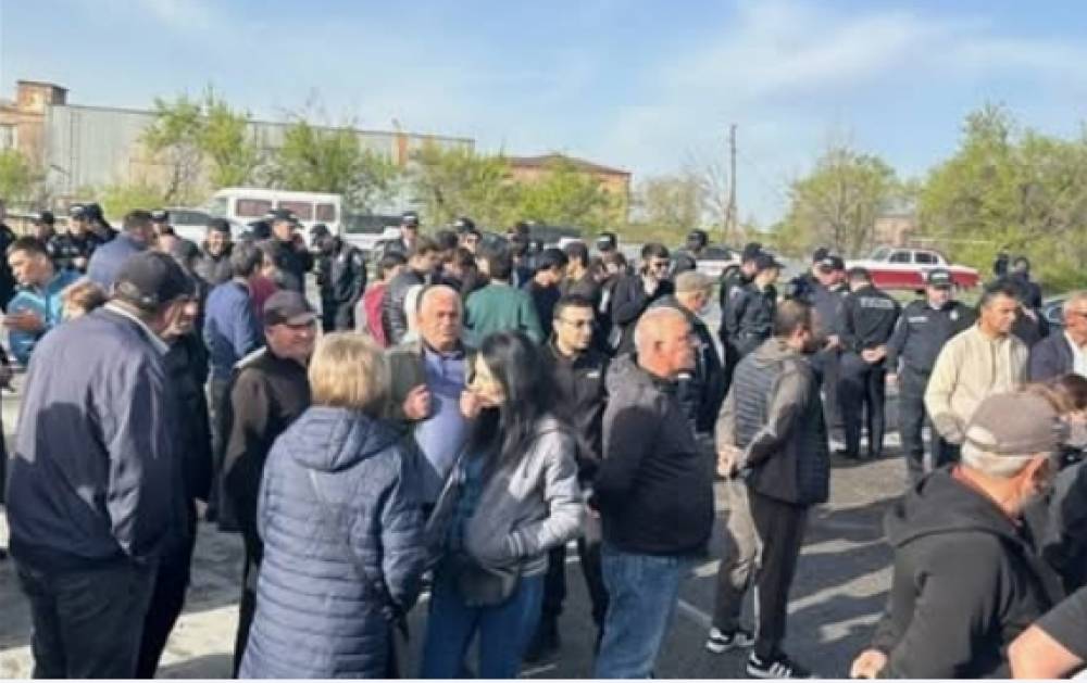 Հիմա. Ի՞նչ խոստացան պռոշյանցիներին և քասախցիներին կառավաարությունում. մանրամասներ հանդիպումից․ՈՒՂԻՂ