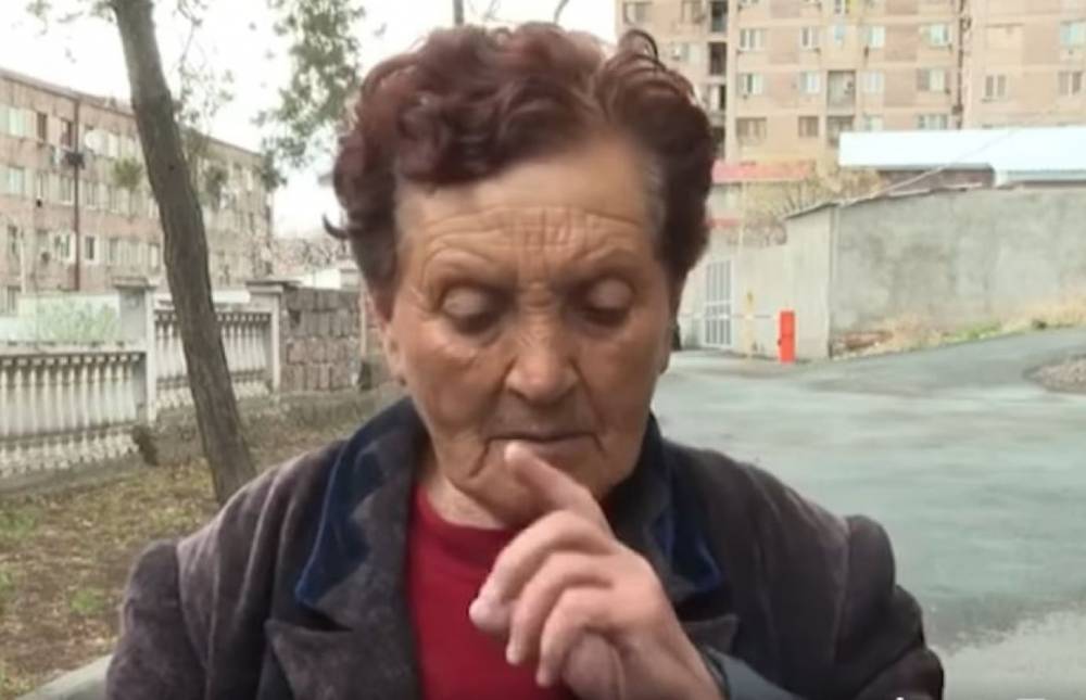 Մատով էսպես կեներ, որ հանկարծ չխոսամ, ասի՝ տղա ջան, մարդասպա՞ն եմ, խուլիգա՞ն եմ, ի՞նչ եմ ․ 75-ամյա Կիմա տատիկ