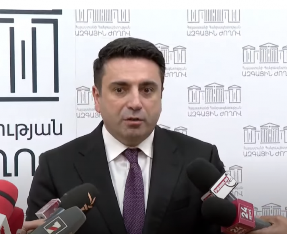 Հիմա իրար մեջ այդ «գզվռտոցը», վեճն ու բանավեճը ինչի՞ մասին է՝ հաջորդ ցուցակներում հայտնվելու ընդդիմադիր մրցույթը սկսված է. Ալեն Սիմոնյան