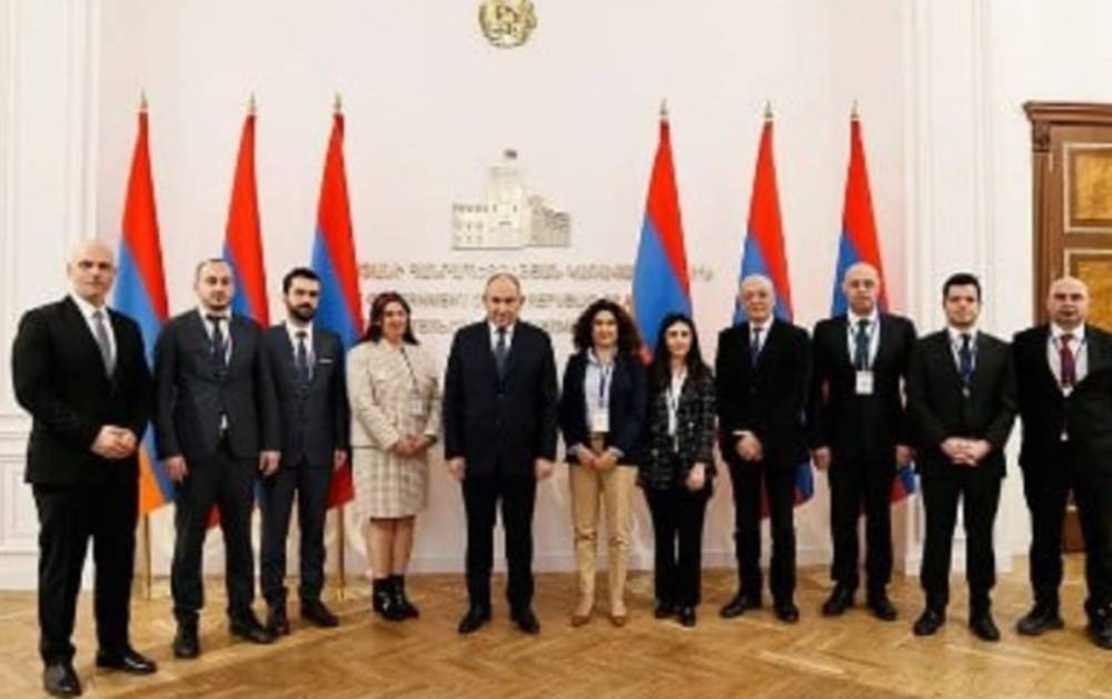 Նիկոլ Փաշինյանի շրջապատն էլ է դժգո՞հ նրա թե՛ ներքին, թե՛ արտաքին քաղաքականությունից. «Փաստ»
