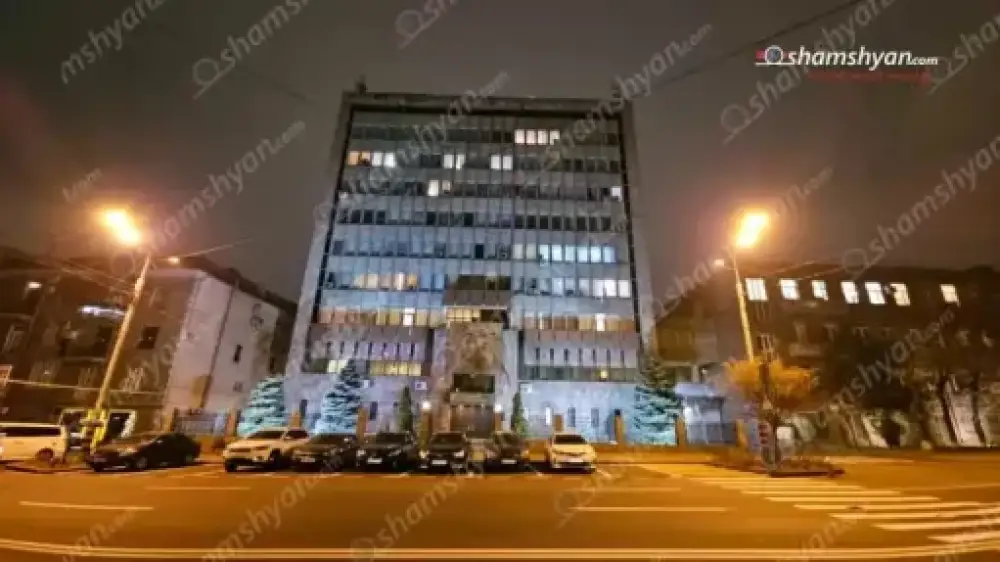 Երևանում աղջկա նախկին ընկերը նրան սպառնացել է՝ «26 օր հետս կապի չես եղել, պիտի 26 տեղից խփեմ»