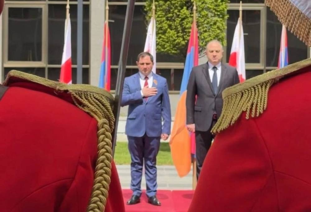 Վրաստանի ՊՆ-ում տեղի է ունեցել Սուրեն Պապիկյանի դիմավորման հանդիսավոր արարողությունը