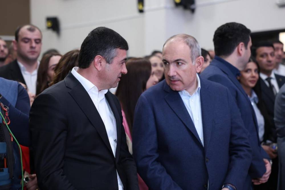 Ինքը՝ Սարիկին, Սարիկը՝ քաղաքացուն․ «Հրապարակ»