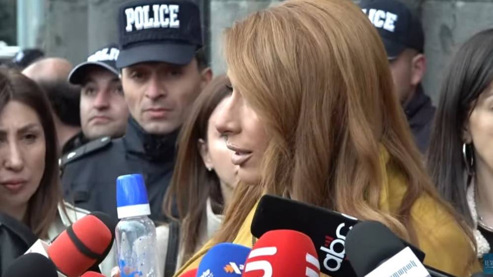 Սա հետևանք է՝ օրեր առաջ մեր բազմահազարանոց, ըստ տարբեր տվյալների՝ 40 000-ը գերազանցող հանրահավաքի․ Մելոյան