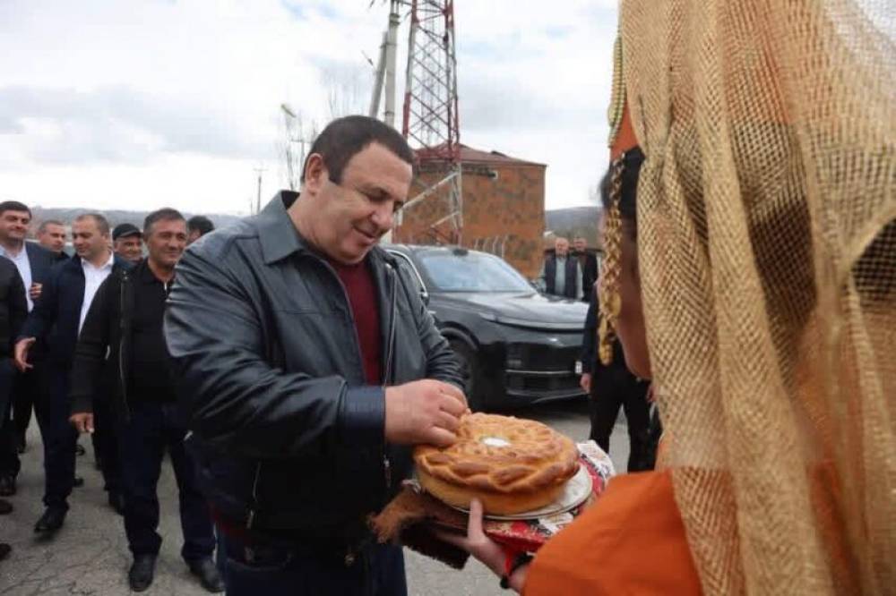 Գագիկ Ծառուկյանի մարզային հանդիպումները վեր են ածվում ժողովրդական ասուլիսների