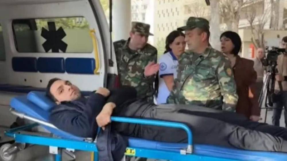 Ակնհայտ է, որ դպրոցական Դավիթ Մինասյանի կալանքով իշխանությունը հատուկ վախեցնում է մարդկանց, հատկապես երիտասարդներին. Թաթոյան