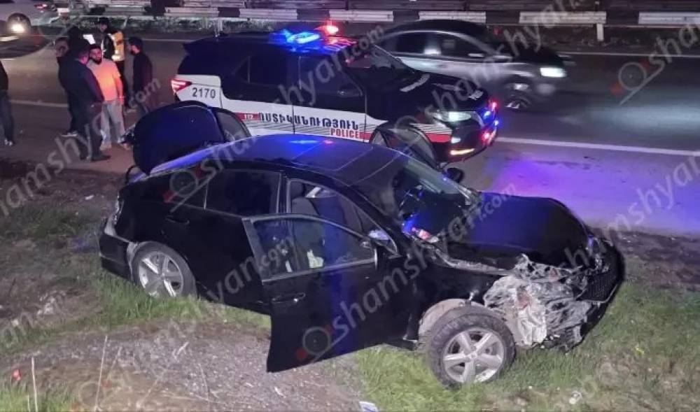 Ավտովթար՝ Կոտայքի մարզում. «Արծվի թևեր»-ի մոտ բախվել են 2 «Toyota»-ները. կա վիրավոր