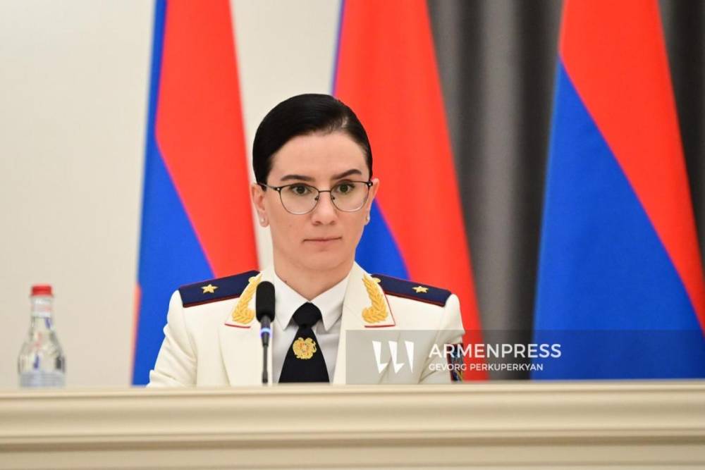 Աննա Վարդապետյանին նկար են նվիրել․ «Հրապարակ»