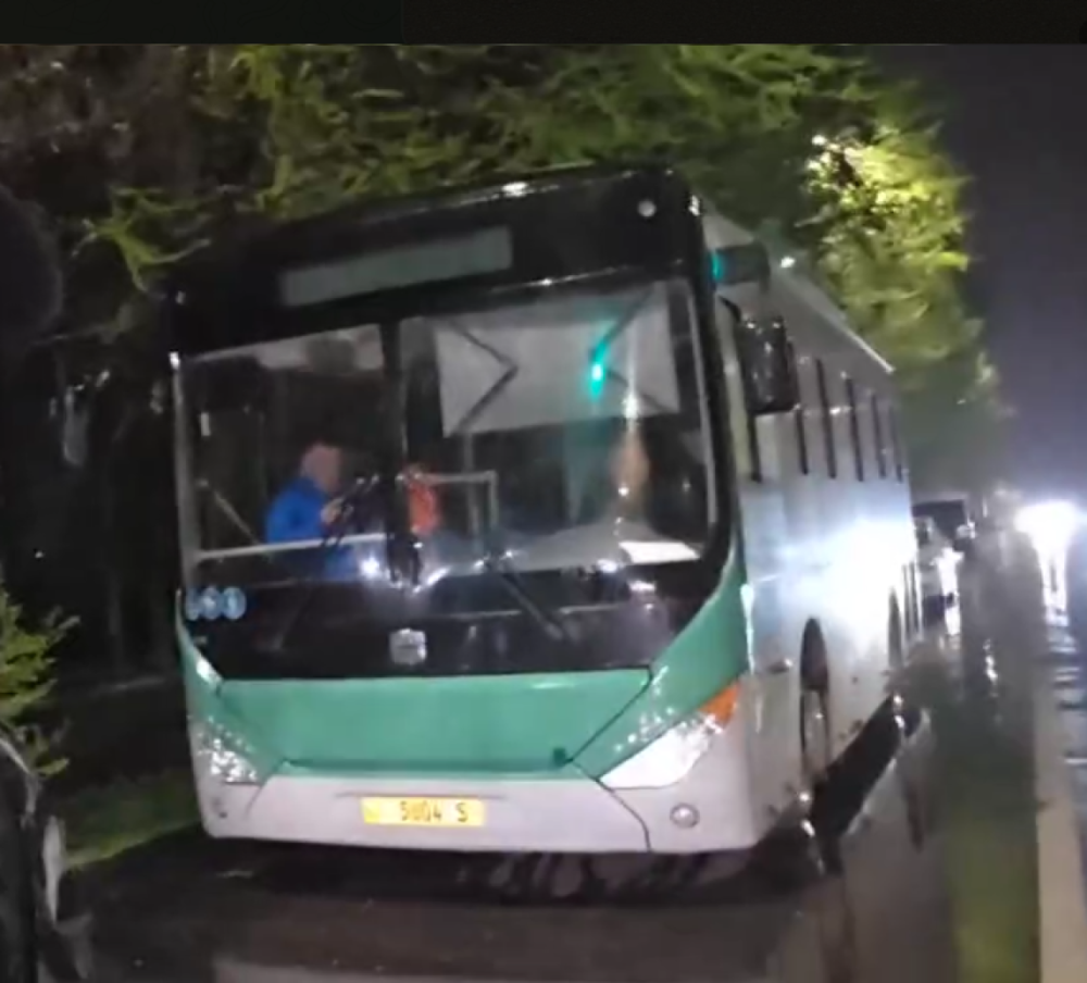 Հալաբյան փողոցում դանակահարել են թիվ 8 երթուղին սպասարկող ավտոբուսի վարորդին