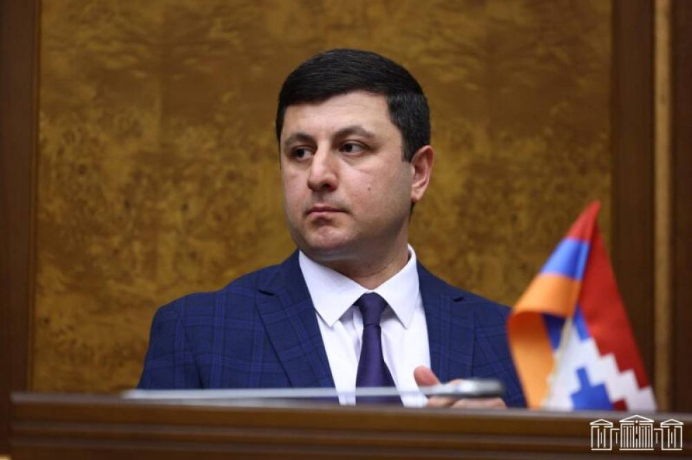 Իշխանության վախը հեղինակություն ու արժանապատվություն ունեցող անձանցից է, որոնցից է Աշոտ Մինասյանը