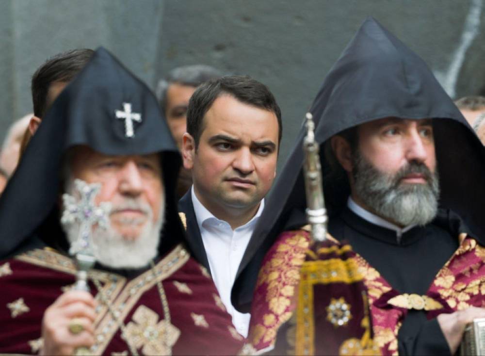 Մենք միշտ կանգնած ենք լինելու մեր Սուրբ Եկեղեցու կողքին, հիշելու ենք մեր պատմությունը և պաշտպանելու ենք մեր ազգային ինքնությունը. «Ուժեղ Հայաստան» կուսակցություն