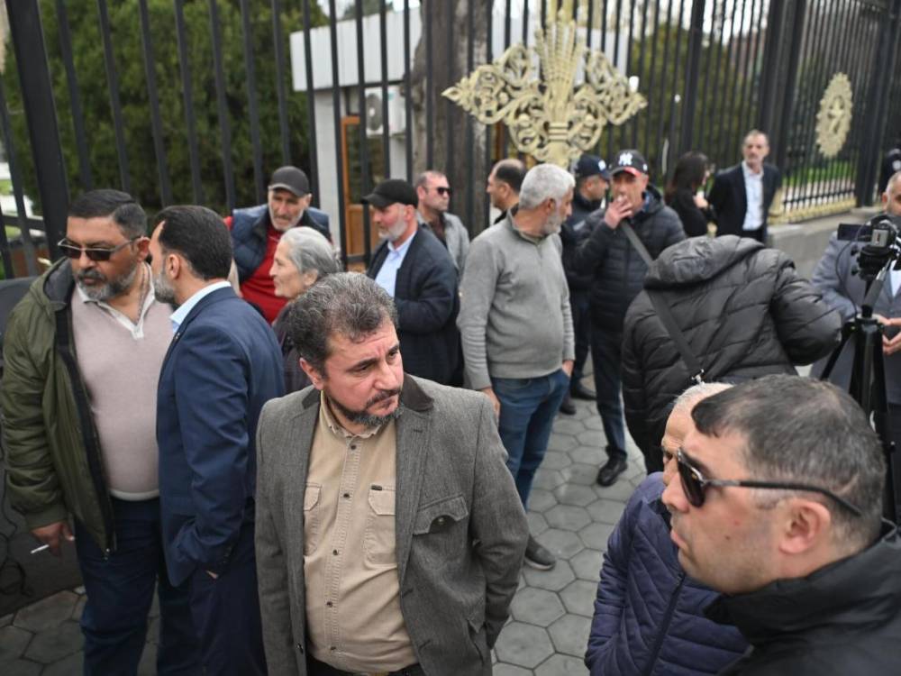 Լսումներ, թե՞ բողոքի ակցիա․ «Հրապարակ»