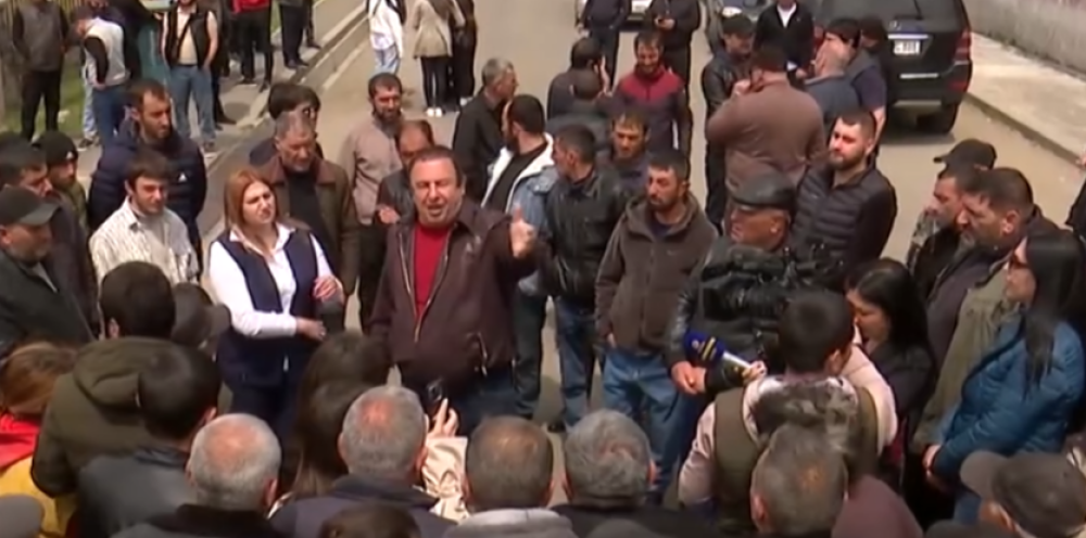 Հայրենիքի հանդեպ սերը պետք է արտահայտվի ոչ թե խոսքերով, այլ գործով․ Գագիկ Ծառուկյանն այցելել է Լոռու մարզ