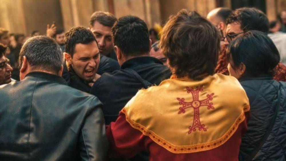 «Չմտածեք, թե հօգուտ Դավիթի է բողոքը՝ ի վնաս է»․ Էլ ի՞նչ են ուզում եկեղեցում «շառի» մեջ հայտնված տղայից․ Մելիքյան