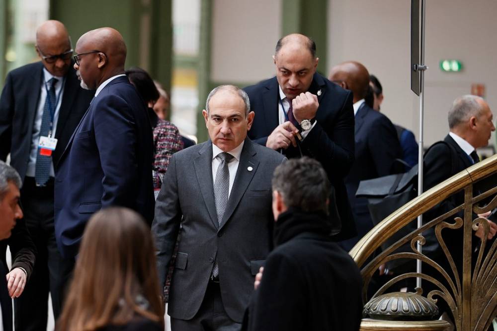 Եկեղեցու շուրջ ճնշումների ֆոնին սփյուռքը Փարիզում փորձում է ձևավորել միասնական պատասխան