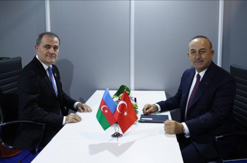 Թուրքիայի և Ադրբեջանի ԱԳ նախարարները քննարկել են տարածաշրջանում տիրող իրավիճակը