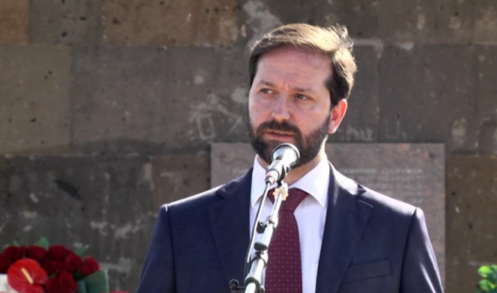 Քանի դեռ նոր ճանապարհը չի գործարկվել, ռուս խաղաղապահները գործող միջանցքից ոչ մի սանտիմետր չեն տեղաշարժվի. ՌԴ դեսպանորդ