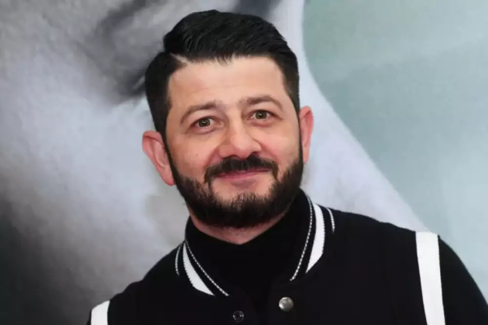 Միխայիլ Գալուստյանը հերքել է Հայաստան արտագաղթելու  մասին լուրերը