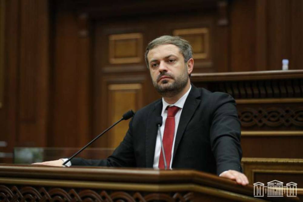 Մինչ Վանաձորում գործարանի կառուցումը հուսով եմ Կարապետյանները վերջապես կավարտեն մի փոքր գործարանի կառուցում, որը տարիներով ձգձգվում է․ Գևորգ Պապոյան