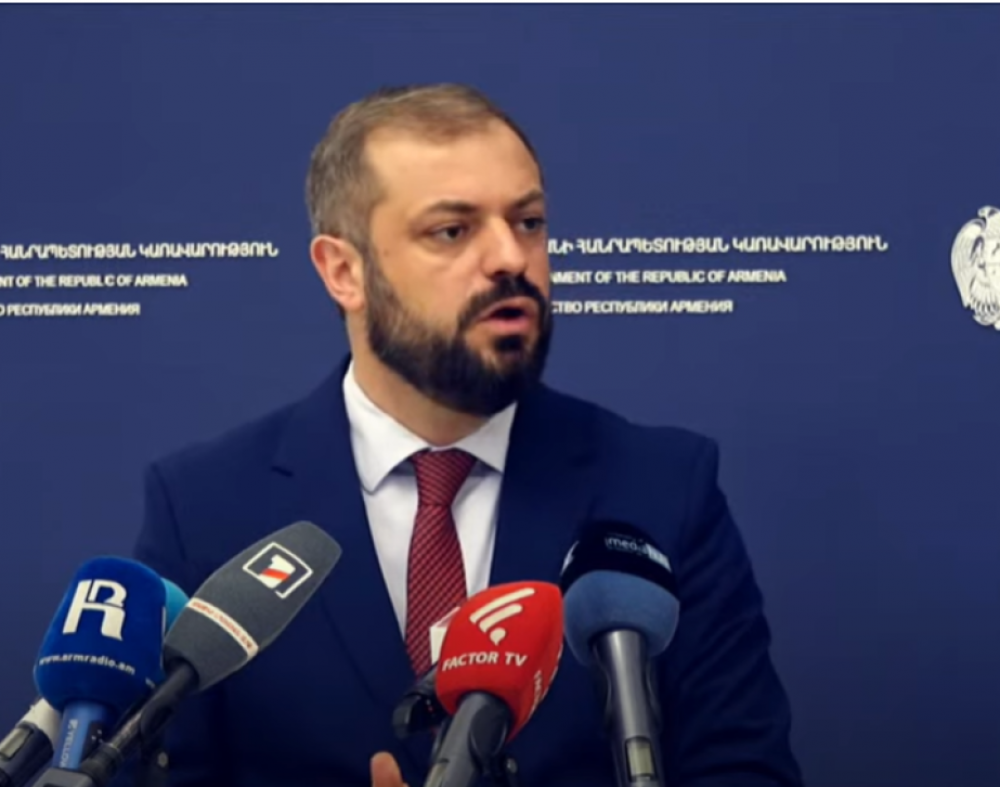 Եկեղեցու վերնախավի մեծ մասը կուսակրոնության հետ կապված խնդիր ունի. Պապոյան (Տեսանյութ)