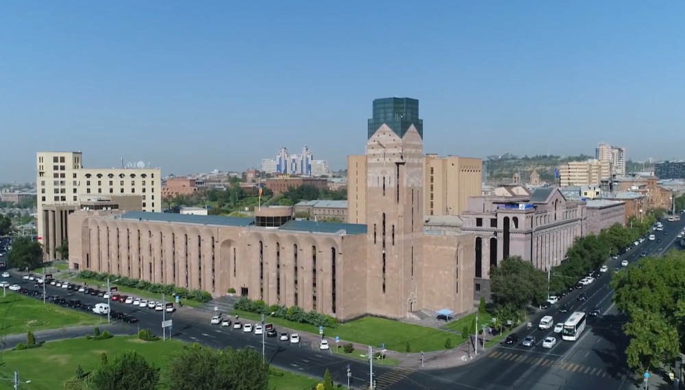 Երևանի քաղաքապետարանի նախկին պաշտոնյան մեղադրվում է հողատարածքներն ապօրինի օտարելու մեջ. քրեական վարույթով նախաքննությունն ավարտվել է