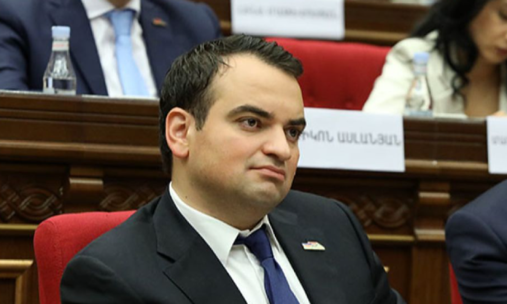 Թե ով կղեկավարի մյուս հանձնաժողովը՝ կտեղեկացնենք ընդմիջումից հետո. Նարեկ Կարապետյան