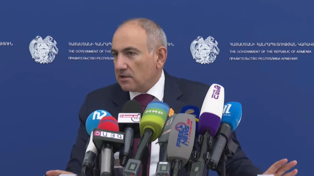 Ես էլ նիկոլական չեմ, որևէ քահանա չի կարող լինել նիկոլական, սամվելական, ռոբական, լևոնական․ Փաշինյան