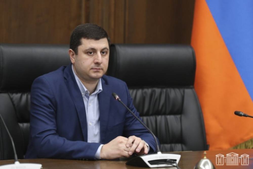 Տարակուսելի է այն փաստը, որ Արցախը հանձնած ուժն ագրեuիшյի է դիմում բոլոր այն անձանց ու խմբերի նկատմամբ, ովքեր չեն համակերպվում uտորաgմանը. Աբրահամյան