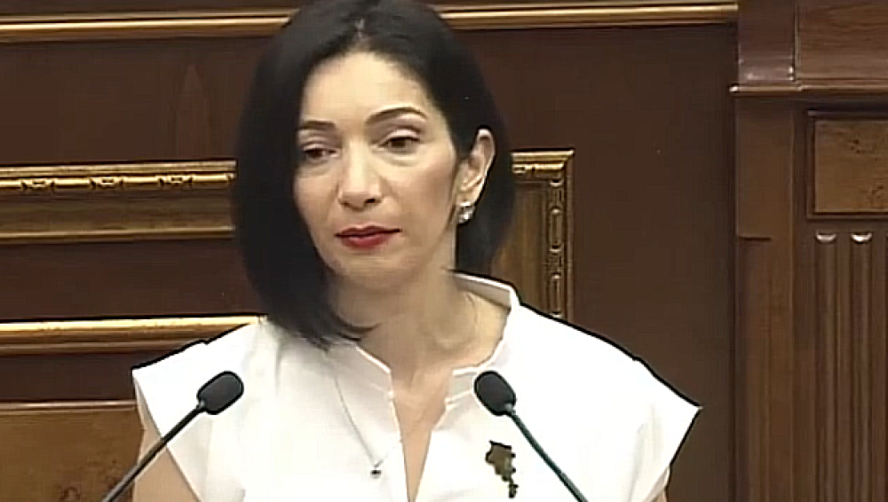 «Ես կընտրեմ ձեզ պարոն Ռուբինյան, բայց տրակտոր չեմ ուզում». Ղազարյան