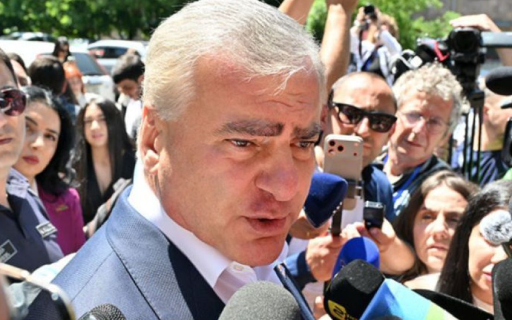 Համաշխարհային ամոթ է, մեր ամոթն է, խայտառակություն է. Սամվել Կարապետյանը՝ եկեղեցու դեմ իշխանության քայլերի մասին