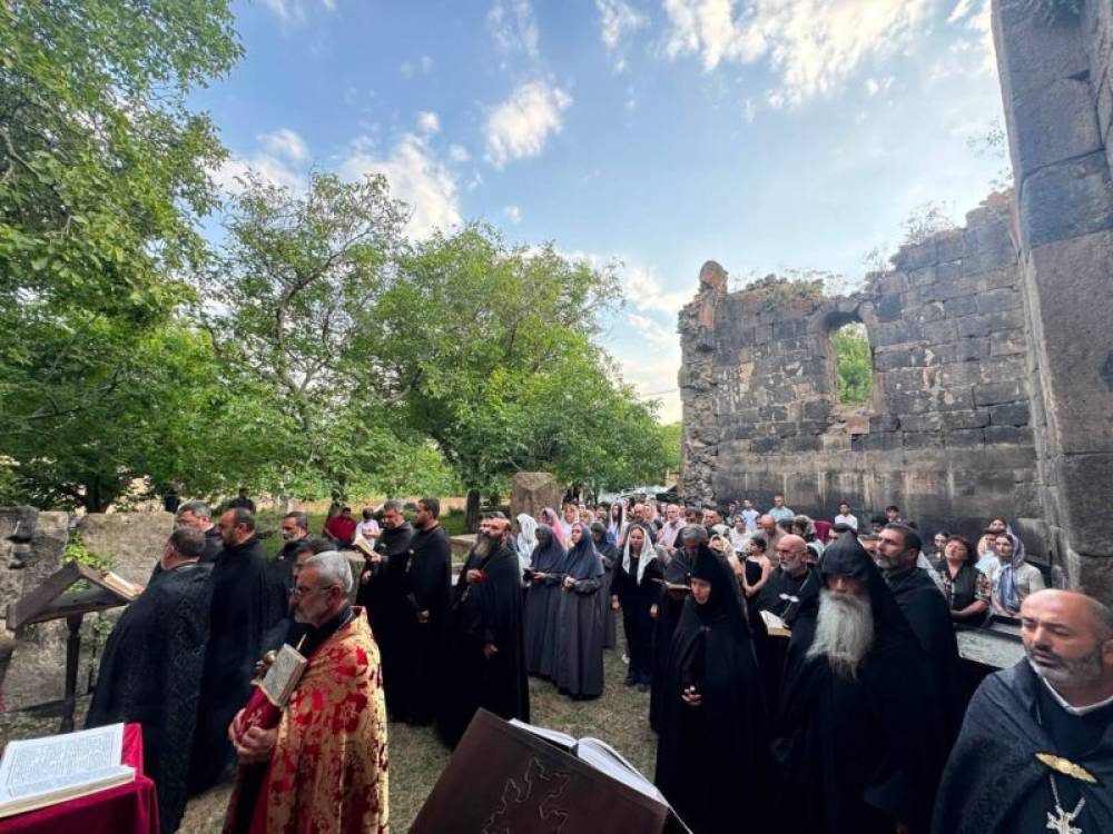 «Զորավորը Տերն է». աղոթքի և հավատքի միասնական ժամերգություն Ավանի սրբավայրում