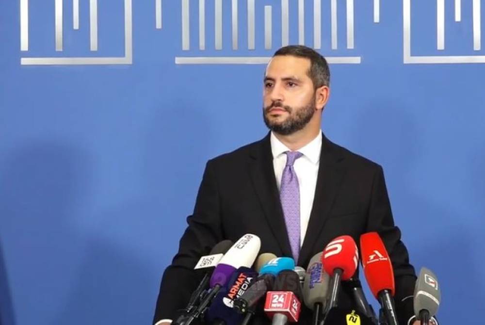 Թու-թու-թու, ԱԺ նիստերը մինչև հիմա վատ չեն ընթանում (Տեսանյութ)