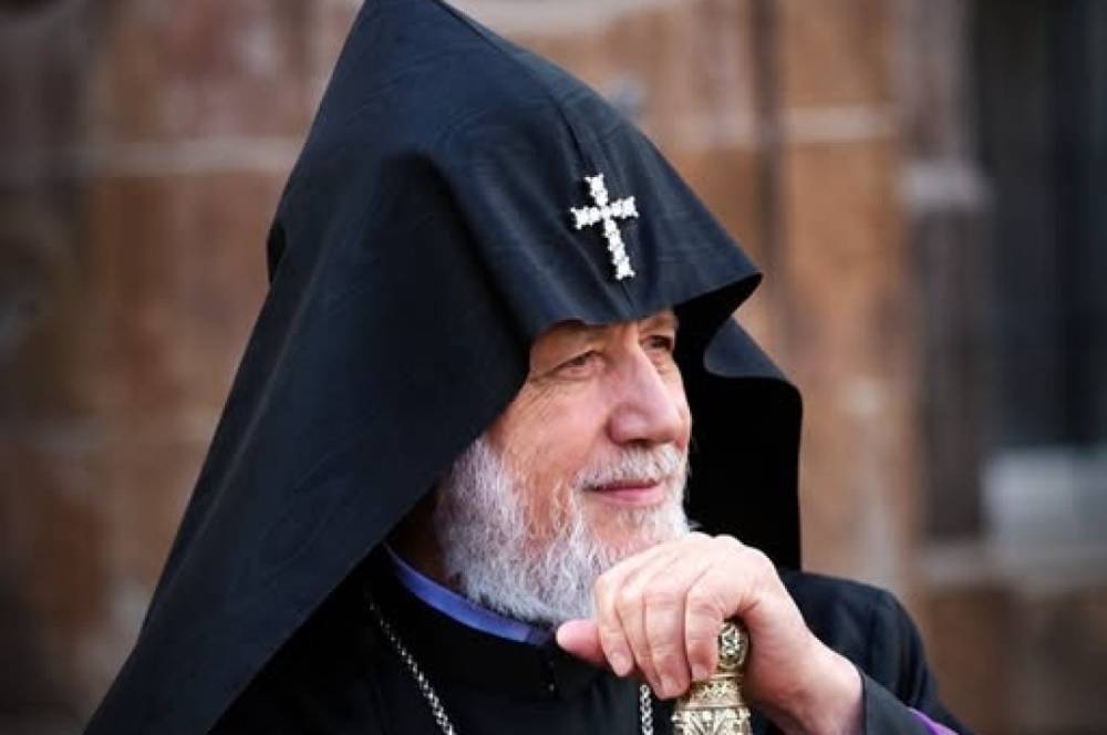 «Եթե Աստված մեր կողմն է, ո՞վ կարող է մեզ հակառակ լինել»․ Մասյացոտնի թեմը շնորհավորել է Կաթողիկոսին